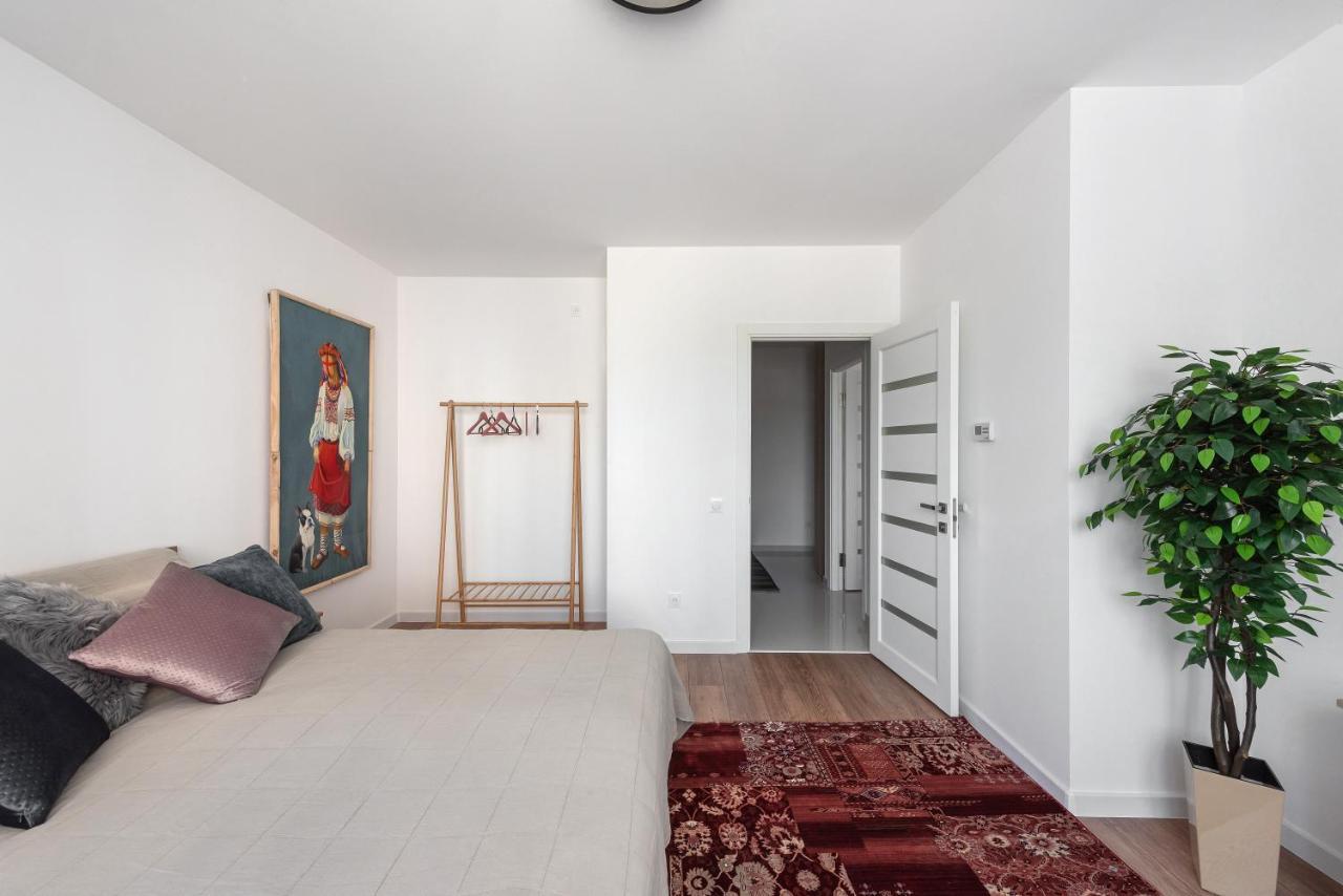 Luxury Apartment Slava Ukraini Iwano-Frankiwsk Exterior foto